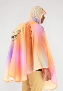 MVT0609_EYASI-PONCHO_GRADIENT-PRINT_B_P_019.jpg