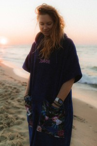 Poncho Jungmob Ocean Flowers