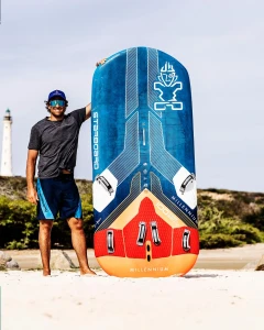 Deska Starboard 2026 Millenium Hollow with Bag