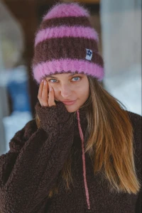 Czapka Jungmob 2026 Moher Strawberry Choco