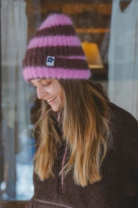 Czapka Jungmob 2026 Moher Strawberry Choco