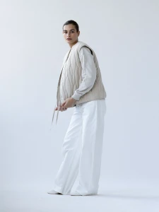 pikowana-kamizelka-oversize-TOSCA-eggshell_02.jpg