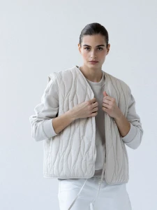 pikowana-kamizelka-oversize-TOSCA-eggshell_05.jpg
