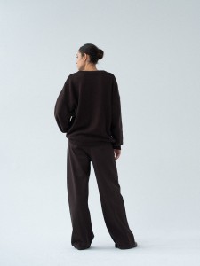 Sweter MUUV.  Conscious Stories Dark Choco