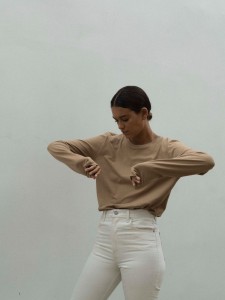 Koszulka MUUV. Basic L/S peanut butter