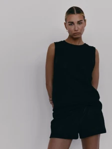 Top MUUV. Kamizelka Llard Black