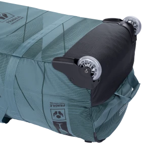duotone-kiteboarding-studio-combi bag-ss27-detail wheel.png