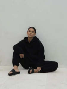 Bluza MUUV.  Cropped Smooth Cotton Black
