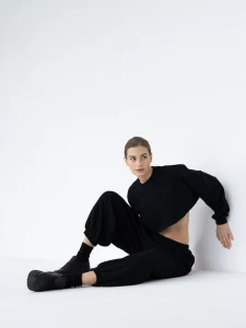 Bluza MUUV. Ov Cropped Le Pump Black