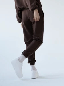 Spodnie MUUV. Slim Fit Le Pump Coca Brown