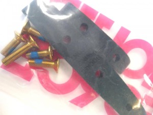 Śruby i Podkładki Foil Liquid Force  Fuselage