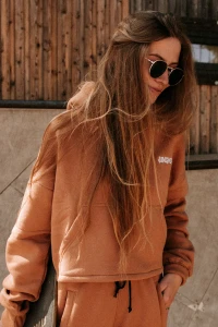 Bluza Jungmob 2024 Crop Top Camel