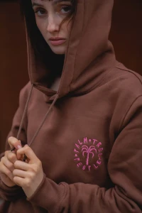 Bluza Jungmob 2024 Palm Tree Pepole Brown