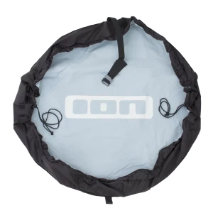 48800-7010_Changing_Mat_Wetbag_black_front.webp