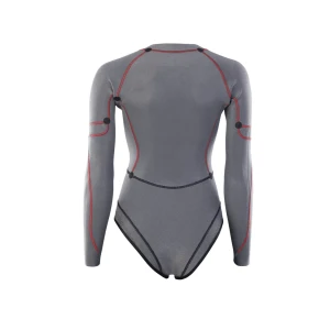 48253-4552_Amaze_Hot_Shorty_1_5_LS_Front_Zip_women_15_518_scarlet-red_INSIDE-back.webp